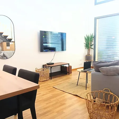 Precioso Con Piscina Tipo Loft Apartment